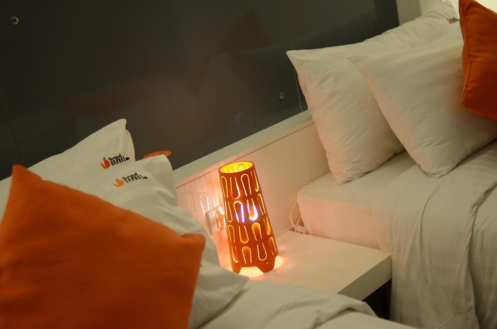 The Original Orange Hotel Nakhon Si Thammarat Exterior photo