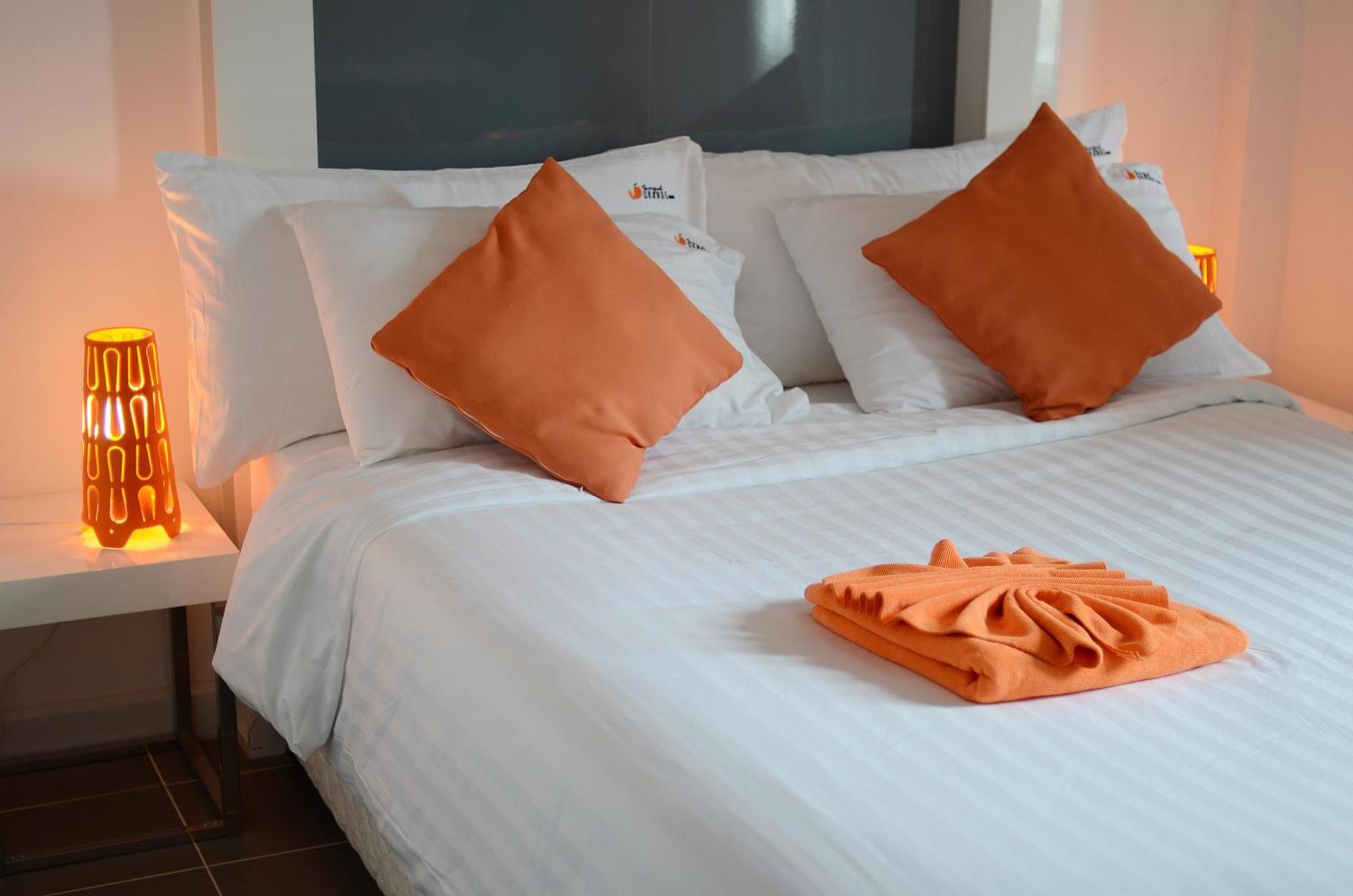 The Original Orange Hotel Nakhon Si Thammarat Room photo